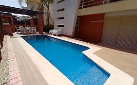 Sesimbra Charming Pool Duplex Bbk & Garden
